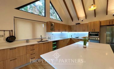 Hermosa casa en exclusivo condominio  La Puntilla