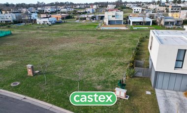 Lote en  venta en Santa Elena Pilar del Este