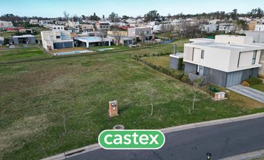 Lote en  venta en Santa Elena Pilar del Este