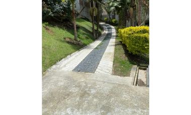 vendo casa campestre Marinilla, cerca a la zona Urbana