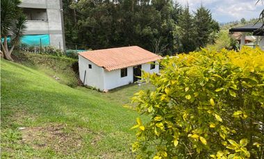 vendo casa campestre Marinilla, cerca a la zona Urbana