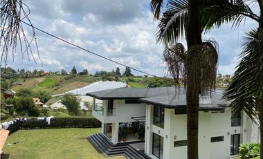 vendo casa campestre Marinilla, cerca a la zona Urbana