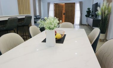 Luxury Modern 4 Bedrooms Pool Villa Fully Furnished in Chiangmai