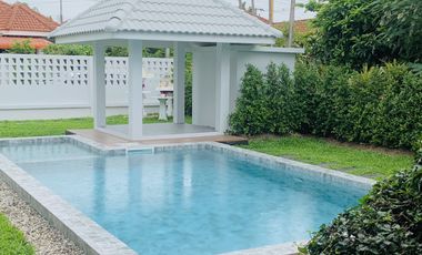 Luxury Modern 4 Bedrooms Pool Villa Fully Furnished in Chiangmai
