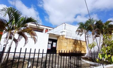 CASA EN VENTA BARRIO CENTRO I1559
