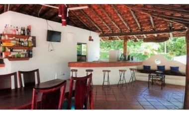 ALQUILER DE CASA VACACIONAL PLAYA GORGONA, PISCINA Y ACCESO A LA PLAYA