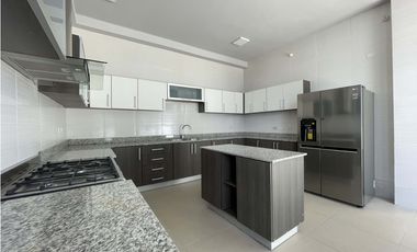 PENTHOUSE PH COUNTRY CLUB COSTA DEL ESTE