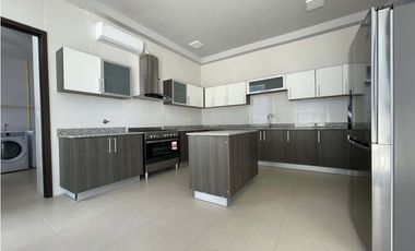 PENTHOUSE PH COUNTRY CLUB COSTA DEL ESTE