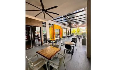 LOCAL CON TERRAZA PARA RESTAURANTE - PLAZA COMERCIAL EN SAN FRANCISCO