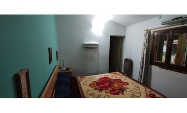 SE VENDE CASA  3 DORMITORIOS EN VILLA CARLOS PAZ