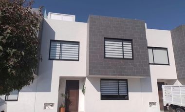 Venta de Casa en condominio en Alborada 3 en San Mateo Atenco