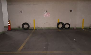 Estacionamiento en Venta en En Venta Estacionamiento en Los Laureles. Vitacura