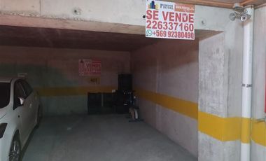 Estacionamiento en Arriendo en En Venta/Arriendo Estacionamiento cercano a Estación Metro Santa Isabel