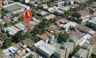 Casa en Arriendo en En Venta / Arriendo Propiedad Comercial a pasos de Estación Metro Cumming