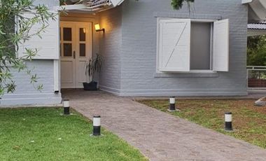 Alquiler de casa en Echeverría del lago - Canning