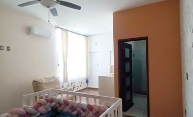 CASA EN VENTA EN FRACC. LOMAS VERDES
