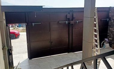 CASA EN VENTA EN FRACC. LOMAS VERDES
