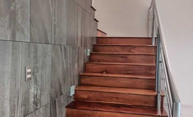CASA EN VENTA EN FRACC. LOMAS VERDES