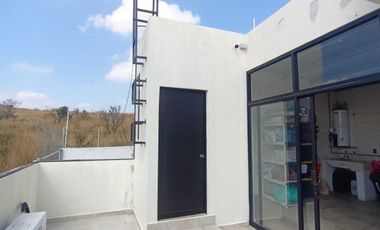 CASA EN VENTA EN FRACC. LOMAS VERDES