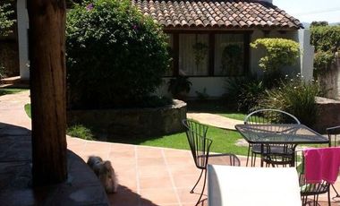 CASA EN RENTA EN VALLE DE BRAVO CERCA DEL CENTRO