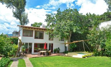 CASA EN RENTA EN VALLE DE BRAVO CERCA DEL CENTRO