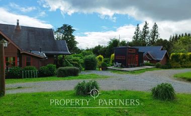 Casa a orilla de Lago Puyehue con Quincho