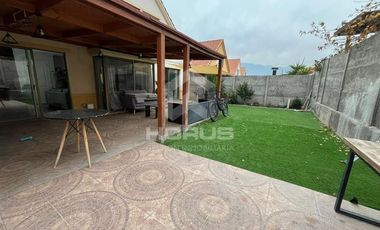 Casa en Venta en Avenida Los Molinos