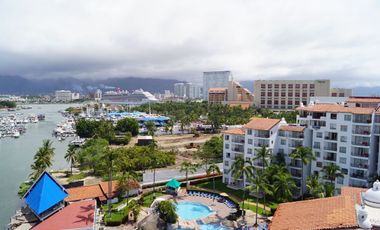 COMODO Y CENTRICO DEPARTAMENTO EN EL CORAZON DE LA MARINA VALLARTA