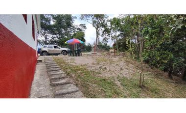 Venta casalote de 735 M2 en 245 mill en La Mesa Cund