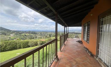 Vendo casa finca en Guarne, Vereda la Clara (cm)