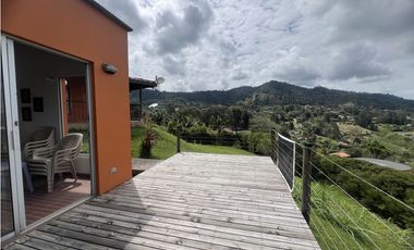 Vendo casa finca en Guarne, Vereda la Clara (cm)