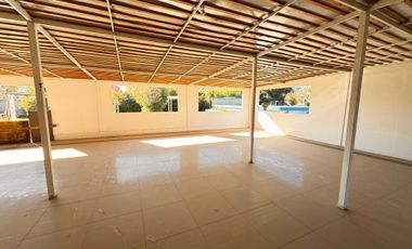 Local comercial en arriendo en LA PINTANA