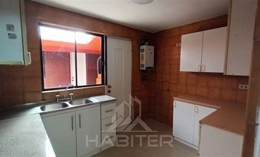 Oficina en Arriendo en Calle Valdivia