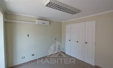 Oficina en Arriendo en Calle Valdivia
