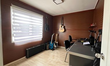 Casa en Venta en COD38299 Gran Casa en Barrio Los Conquistadores Temuco