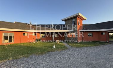 Casa en Venta en Casa 5D-3B en Parcela de 5.000 m2 + Piscina