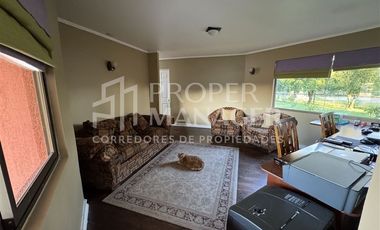 Casa en Venta en Casa 5D-3B en Parcela de 5.000 m2 + Piscina
