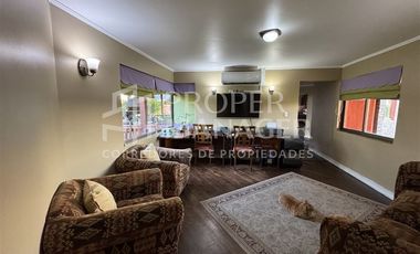 Casa en Venta en Casa 5D-3B en Parcela de 5.000 m2 + Piscina