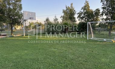 Casa en Venta en Casa 5D-3B en Parcela de 5.000 m2 + Piscina
