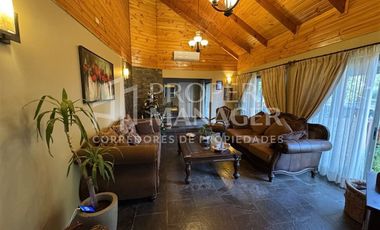 Casa en Venta en Casa 5D-3B en Parcela de 5.000 m2 + Piscina