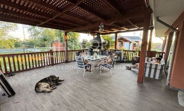 Parcela en Venta en Casa 5D-3B en Parcela de 5.000 m2 + Piscina
