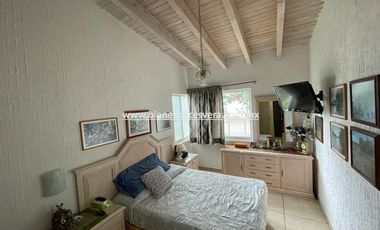 CASA EN VENTA EN TEQUISQUIAPAN FRACC. REAL DEL CIERVO CYANNA