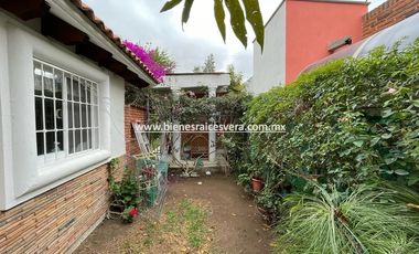 CASA EN VENTA EN TEQUISQUIAPAN FRACC. REAL DEL CIERVO CYANNA