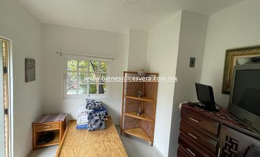 CASA EN VENTA EN TEQUISQUIAPAN FRACC. REAL DEL CIERVO CYANNA