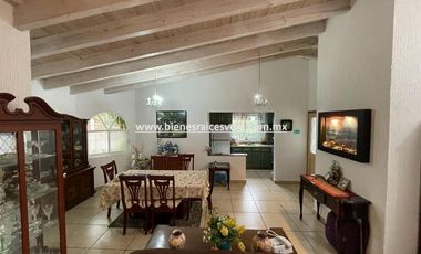 CASA EN VENTA EN TEQUISQUIAPAN FRACC. REAL DEL CIERVO CYANNA
