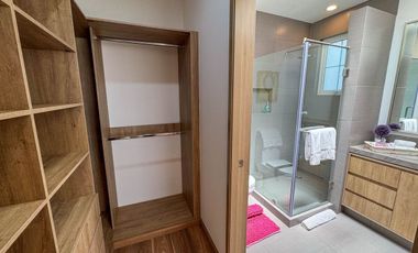 Isabella Portofino, Metepec