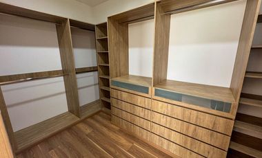 Isabella Portofino, Metepec