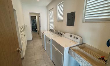 Isabella Portofino, Metepec