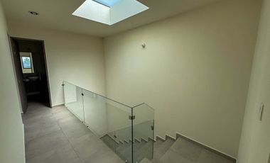 Esmeralda Alana, San Matreo Atenco