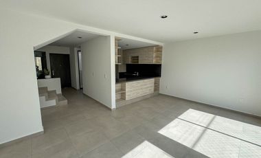 Esmeralda Lua, San Mateo Atenco